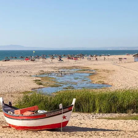 アパート Famele Wave アルデイア・ド・メコ