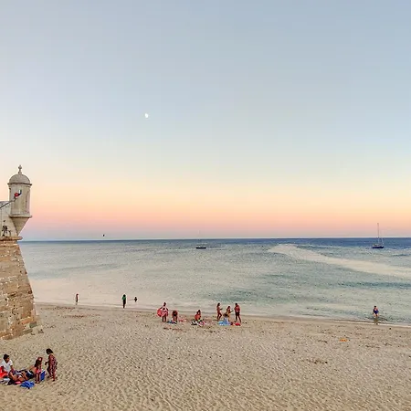 Famele Wave アパート アルデイア・ド・メコ